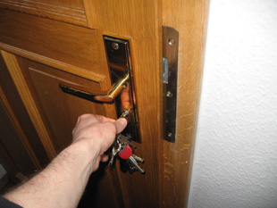 Einbruchschutz Tür: So schützen Sie Ihre Wohnung